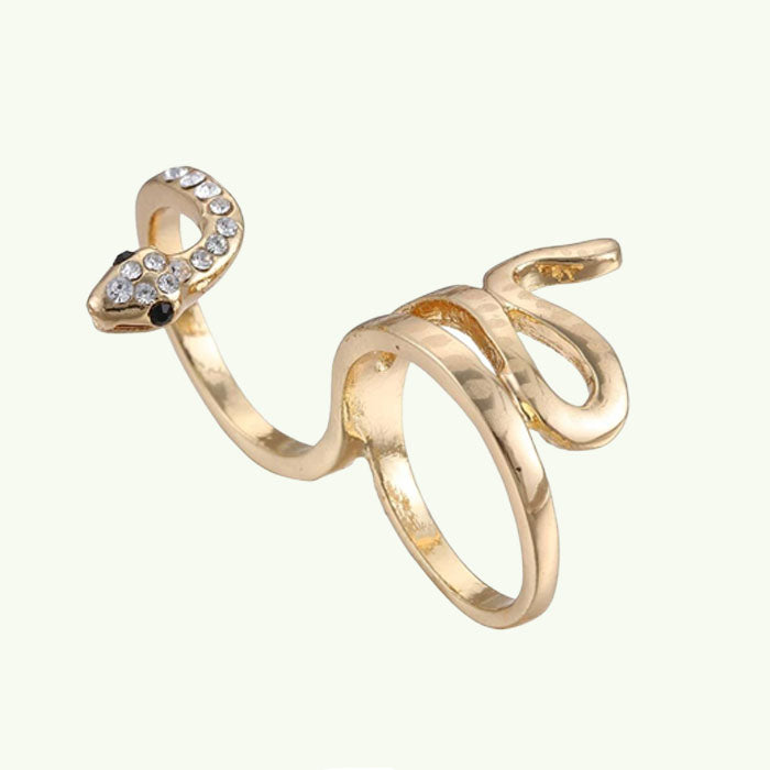 Women's statement ring